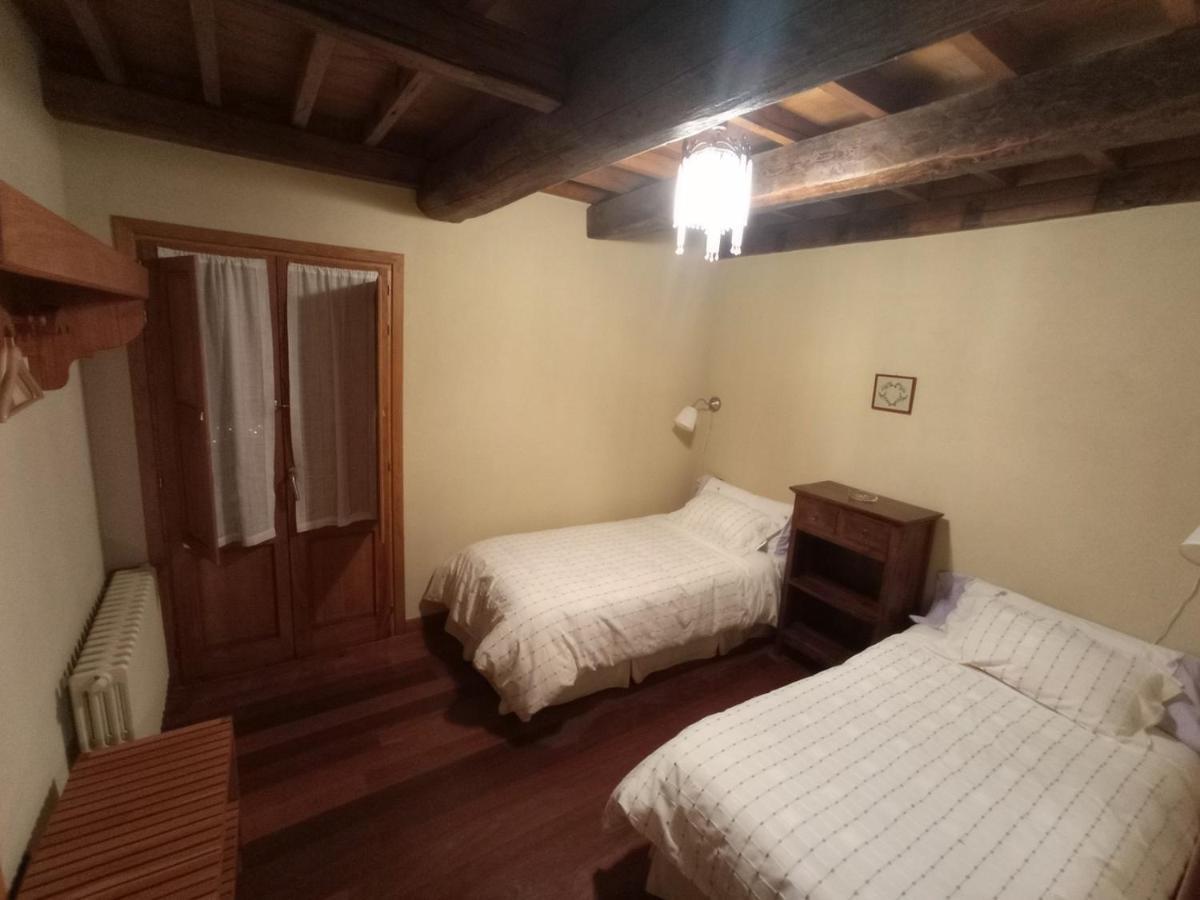 Вілла Casa De Abril 2 San Cristobal de Valdueza Екстер'єр фото